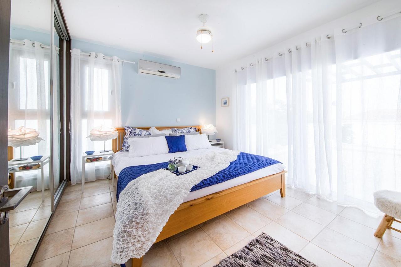 Villa Ariana Coral Bay Esterno foto
